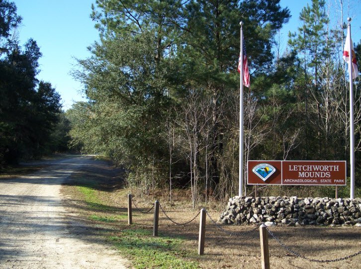 Letchworth-Love Mounds Archaeological State Park, Florida, USA